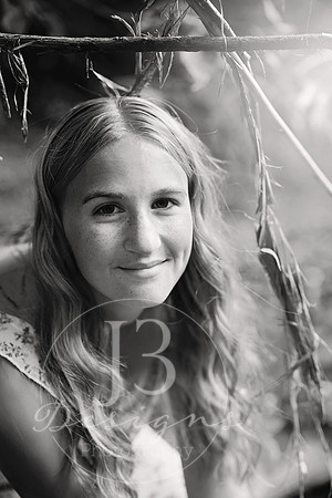Maya_classof2025_036