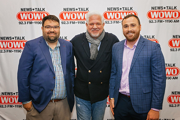 GlennBeck-WOWO-025_kb