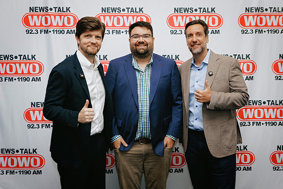 ClayTravis_BuckSexton_WOWO_006