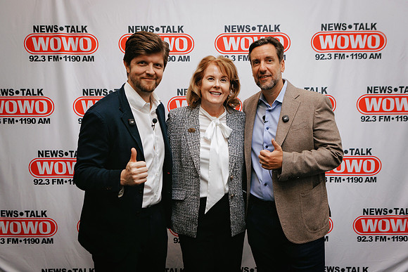 ClayTravis_BuckSexton_WOWO_013