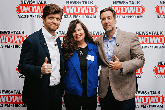 ClayTravis_BuckSexton_WOWO_015