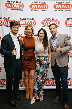 ClayTravis_BuckSexton_WOWO_023