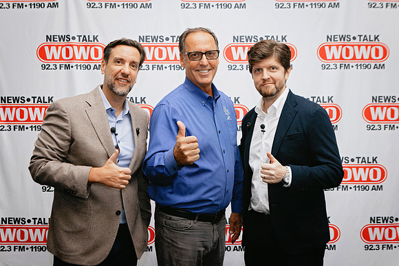 ClayTravis_BuckSexton_WOWO_033