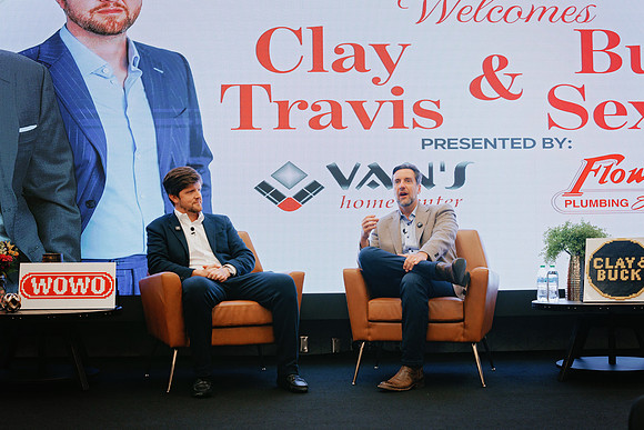 ClayTravis_BuckSexton_WOWO_081