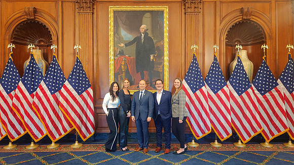 WOWO_America250_331