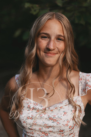 Maya_classof2025_046