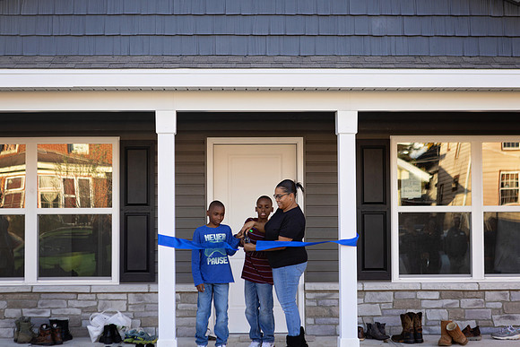 DRHorton_HomeDedication131