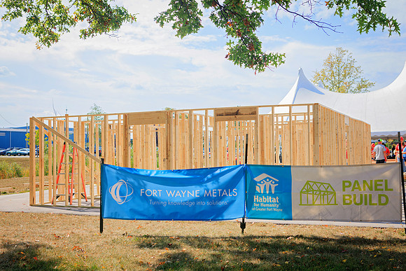 HabitatforHumanity_FortWayneMetals_PanelBuild005