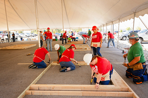 HabitatforHumanity_FortWayneMetals_PanelBuild001_socialmedia