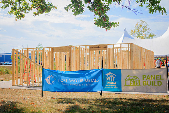 HabitatforHumanity_FortWayneMetals_PanelBuild005_socialmedia