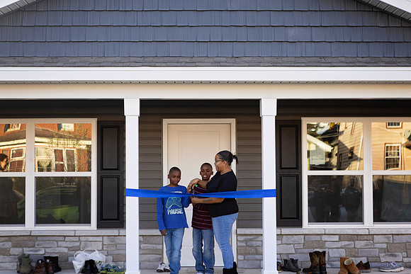 DRHorton_HomeDedication130