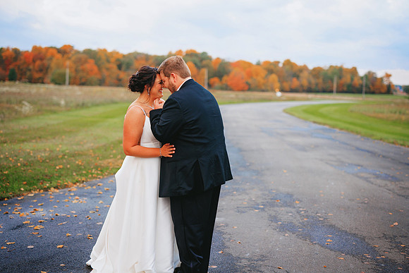 TheEden_J3DesignsPhotography_fortwayneweddingvenues_fortwayneweddingphotogrpahers_midwestweddinginspo017