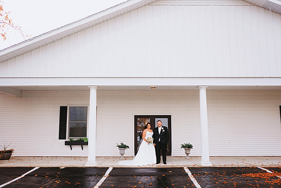 TheEden_J3DesignsPhotography_fortwayneweddingvenues_fortwayneweddingphotogrpahers_midwestweddinginspo_socialmedia002