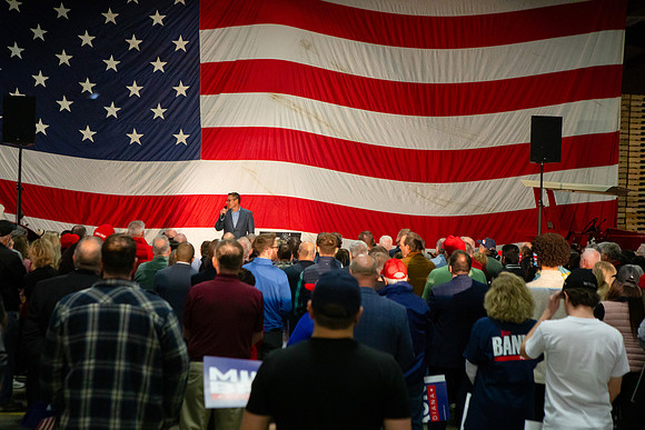 SenatorMikeBraun_IndianaGovernor_JimBanks_AmericaFirstRally011