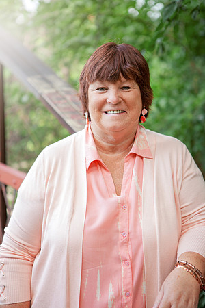 Linda002
