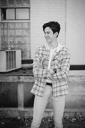 Jaxson_seniorphotos_013