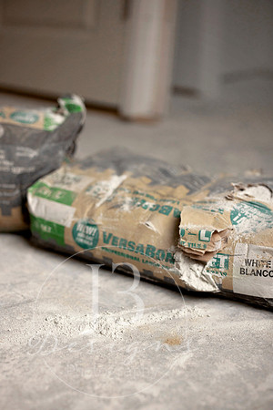 DRHorton-Habitat-for-Humanity-flooring-install_010_socialmedia