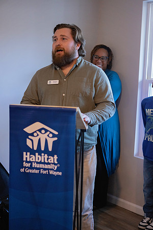 DRHorton_HomeDedication095
