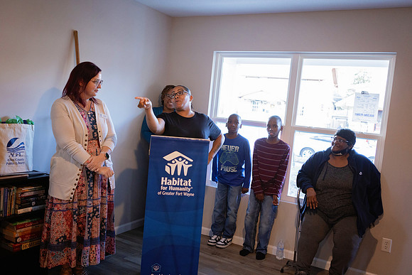 DRHorton_HomeDedication094