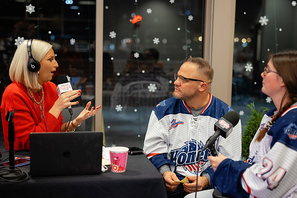 WOWO-PENNY-PITCH-FORT-WAYNE-day2-019