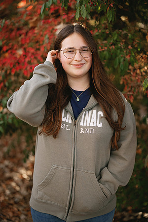 Emily_Classof2025_007