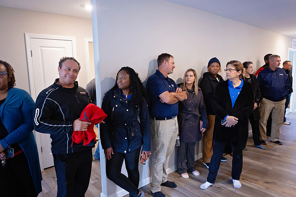 DRHorton_HomeDedication057