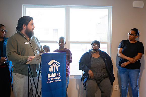 DRHorton_HomeDedication097