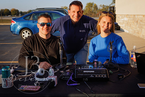 WOWO-penny-pitch-all-american-gas-pump-event28